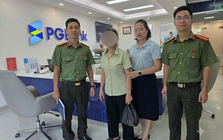 Nhân viên ngân hàng PGBank trình báo công an khi thấy giao dịch đáng ngờ của người phụ nữ SN 1979: Bạn trai hứa tặng 50.000 USD và 900 triệu đồng tiền vàng