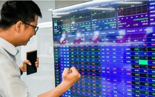 Công ty chứng khoán "vẽ" đường đi của VN-Index năm 2027, mục tiêu cao hơn hiện tại 220 điểm