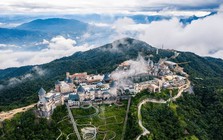 Việt Nam có 1 “ngôi làng Pháp” nằm ở độ cao 1.487m, mát mẻ quanh năm: Từng 6 năm liên tiếp thắng giải “hàng đầu châu Á”