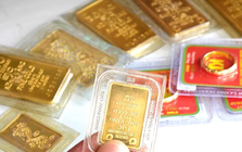 Giá vàng nhẫn trơn, vàng miếng chiều tối 12/10 tại SJC, PNJ, DOJI, Bảo Tín Minh Châu và Bảo Tín Mạnh Hải đồng loạt giảm tới 800.000 đồng/lượng