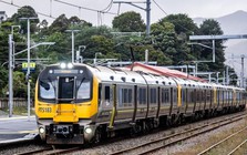 Lộ diện mô hình tàu điện đô thị tốc độ 110 km/h của tỷ phú Trần Bá Dương tại Việt Nam, có thể chở 1.000 hành khách mỗi chuyến