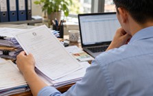 Không lập công ty, bỗng thành giám đốc: Lỗ hổng nằm ở đâu?