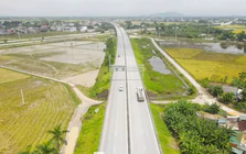 Đề xuất gần 180.000 tỷ 'lên đời' 18 đoạn tuyến cao tốc Bắc - Nam