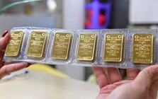 Giá vàng rớt thê thảm, chỉ những người mua vào thời điểm đặc biệt này trong 1 năm qua mới có lãi