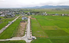 Đấu giá 2 lần không ai mua, 13 lô đất nông thôn dự kiến giảm cả tỷ đồng