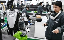 Nghề huấn luyện robot tại Trung Quốc: Rửa bát 200 lần/ngày kiếm 25 triệu, ngậm ngùi "dạy việc" cho sẽ kẻ cướp chén cơm của mình