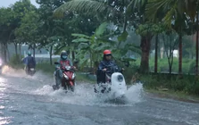 Miền Bắc nắng ráo, Nam Bộ tiếp tục mưa lớn