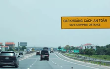 Bổ sung biển báo khoảng cách trên 7 tuyến cao tốc, chốt hạn 31/10