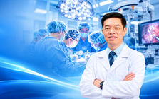 Vị bác sĩ đứng sau ca mổ chưa từng có tiền lệ, góp dấu ấn vào những bước tiến của y học Việt Nam