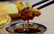 Lời cảnh báo đến các gia đình thích dùng nước tương: 5 sai lầm "phá gan", tự nuốt độc!