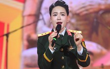 Nữ thạc sĩ, trung tá quân đội 45 tuổi nói thẳng: "Tôi vẫn đủ tỉnh táo"