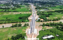Đà Nẵng: Cầu đã xong, sao người dân chật vật đi vòng?