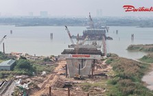 Cầu Thượng Cát sau một năm thi công: Ba trụ tháp dần thành hình giữa sông Hồng