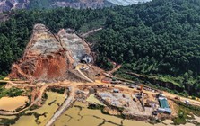 Đèo Cả đang đào hầm xuyên núi dài gần 500m trên tuyến cao tốc kết nối với Lào, quyết thông hầm ngay năm sau