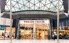 Lãi suất cao khiến khách thuê Vincom Retail ngại mở thêm cửa hàng