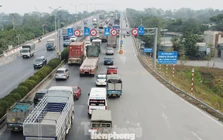 Hà Nội giảm tốc độ, điều chỉnh phân làn trên cầu Thanh Trì gần 3 tháng