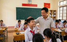 Nam sinh lớp 6 ở Sơn La được tuyên dương vì trả của rơi, số tiền khiến hàng chục nghìn người bất ngờ: Nhỏ nhưng bài học về sự trung thực không hề nhỏ