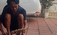 "NSƯT khắc khổ nhất màn ảnh" sống bên vợ kém 25 tuổi ở đường Thụy Khuê, lương 7,5 triệu/tháng