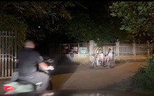 Kiểm tra ngõ 121 vào lúc 20 giờ 30 phút: Công an bắt Tạ Đình Phúc 51 tuổi