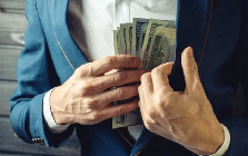 Một người Việt có thêm nhiều tiền nhất thế giới ngày 21/10, vượt qua cả Elon Musk, Warren Buffet