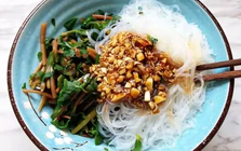 Ba loại rau ít "ngậm" thuốc trừ sâu nhất chợ, nhiều người không biết mà mua!