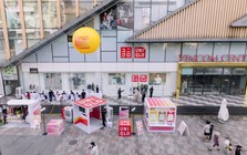 Hãng thời trang Nhật doanh thu hơn 23 tỷ USD tiết lộ bí mật phía sau một loại áo bán suốt hơn 20 năm
