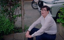Vợ chồng NSND cả nước biết mặt mua biệt thự bị chơi xấu, phải bán xe đạp