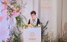 Bà Đặng Thanh Hằng ra mắt phòng khám chăm sóc sức khỏe chủ động bên vịnh Hạ Long