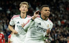 Mbappe bị tố phóng đại thành tích để chạy đua Quả bóng vàng