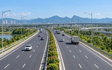 Diễn biến mới nhất về tuyến cao tốc dài 109 km, đoạn qua thành phố nhỏ nhất Việt Nam đặt mục tiêu hoàn thành vào năm 2027 