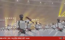 Kỷ lục 110 robot hình người nhảy tập thể