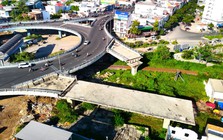 Cận cảnh nút giao thông 2 tầng 1.351 tỷ ở Nha Trang xây gần 10 năm chưa xong