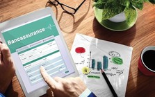 Bảo hiểm trở thành nguồn thu tiềm năng của các nhà băng