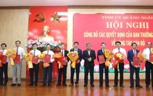 Công bố nhiều quyết định về điều động, luân chuyển cán bộ ở Quảng Ngãi