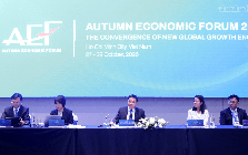 Phấn đấu có giao dịch đầu tiên tại Trung tâm Tài chính quốc tế Việt Nam trong tháng 11/2026