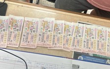 Giữ lại 10 tấm vé số bán ế, người đàn ông trúng hơn 46 tỷ đồng