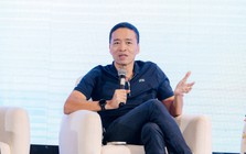 'Sếp' VietinBank băn khoăn về tương lai ngành IT, Chủ tịch VNG Lê Hồng Minh nói: ‘Anh không về hưu sớm được đâu’
