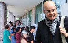 Ông Đặng Lê Nguyên Vũ đang tuyển người cùng đi bán cà phê vỉa hè: Lương 12 triệu đồng/tháng, không cần kinh nghiệm