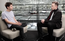 Khoảnh khắc Elon Musk sửa lỗi Sam Altman và màn "bẻ lái" lịch sử biến OpenAI thành cỗ máy 300 tỷ USD