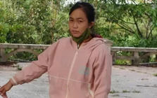 Giả vờ hỏi mua nữ trang rồi đeo cả lượng vàng bỏ chạy