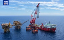 Phát hiện láng giềng Việt Nam cắm siêu trụ thép nặng 17.000 tấn, cao hơn tòa nhà 28 tầng, rộng bằng 22 sân bóng rổ ngay giữa biển, triển khai nhiệm vụ đặc biệt
