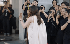 Nữ chính ở phim Việt đầu tiên cán mốc trăm tỷ: Nghỉ đóng phim 4 năm vẫn sống trong nhung lụa, nhan sắc hiện tại gây choáng