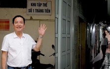 Lý do Chí Trung chuyển khỏi căn nhà ở số 1 Tràng Tiền