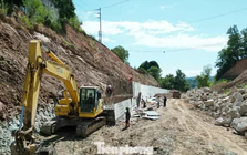 Sạt lở nghiêm trọng, Cao Bằng phong tỏa đường