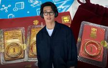 Mang 9 chỉ vàng về cho mẹ, chàng trai tiết lộ: 1 nơi mua vàng “không cần xếp hàng”