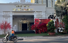 Nữ công nhân đang hát trong tiệc tất niên bất ngờ gục xuống, tử vong