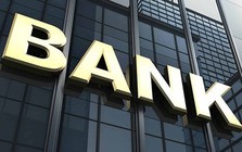 Phiên 10/2: Cổ phiếu ngân hàng lớn nhất Việt Nam bất ngờ giảm sàn, MBB được khối ngoại gom mạnh