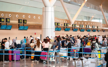 Sân bay Tân Sơn Nhất đón hơn 160.000 khách, cao nhất lịch sử