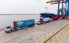 Đón lô thiết bị máy móc đầu tiên, hãng ô tô Trung Quốc đầu tiên xây nhà máy ở Việt Nam thi công xuyên Tết để sớm vận hành nhà máy ở Hưng Yên