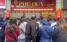Cuối năm nhìn người ta đi mua vàng mà chạnh lòng